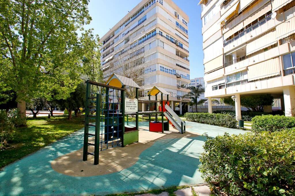 Garden Apartment With Pool And Ac Alicante Esterno foto