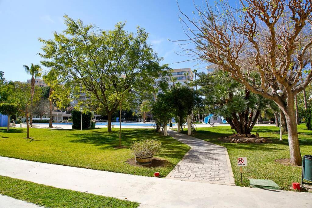 Garden Apartment With Pool And Ac Alicante Esterno foto